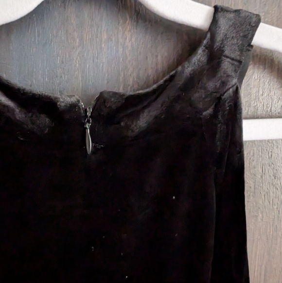 🖤 BETSEY JOHNSON Velvet Mini Dress - Black - Size 2 🖤 - Picture 5 of 8